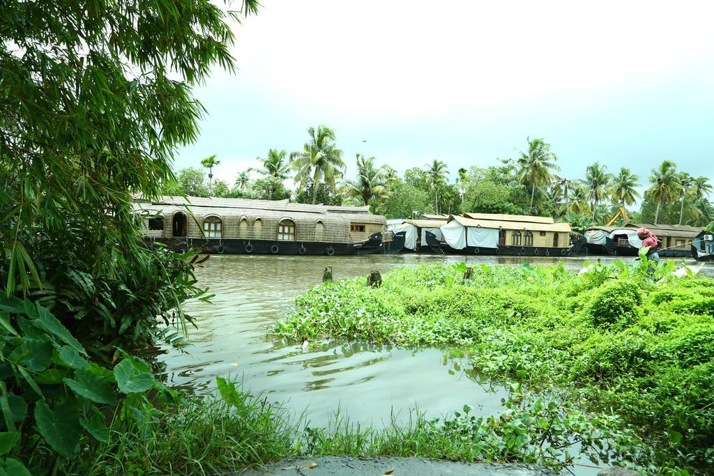 Alapatt Homestay Alappuzha Екстериор снимка
